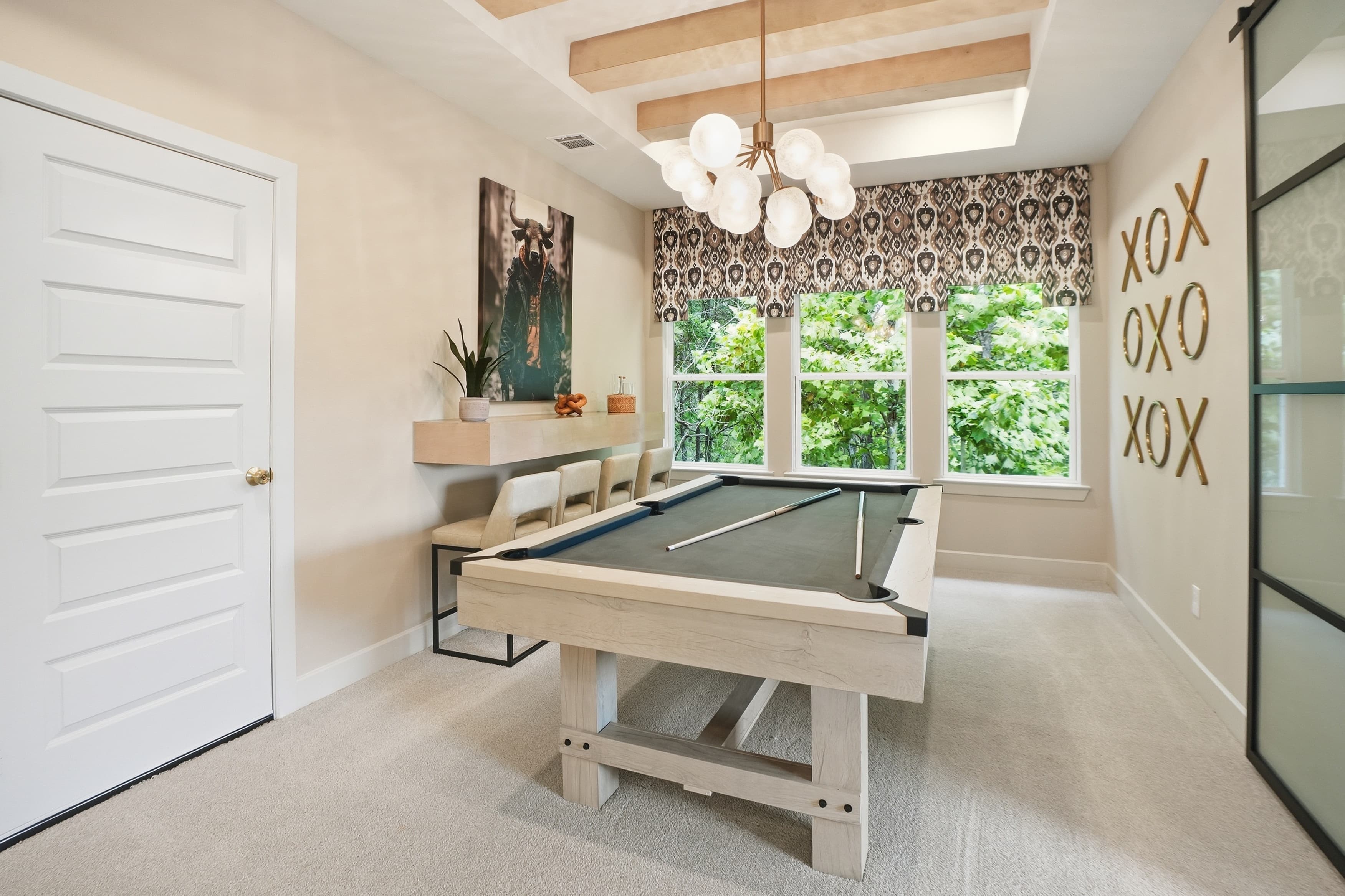 Game room with billiards table — 42030 Texoma Way